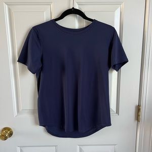 NWOT Lululemon running tee, never worn, size 4